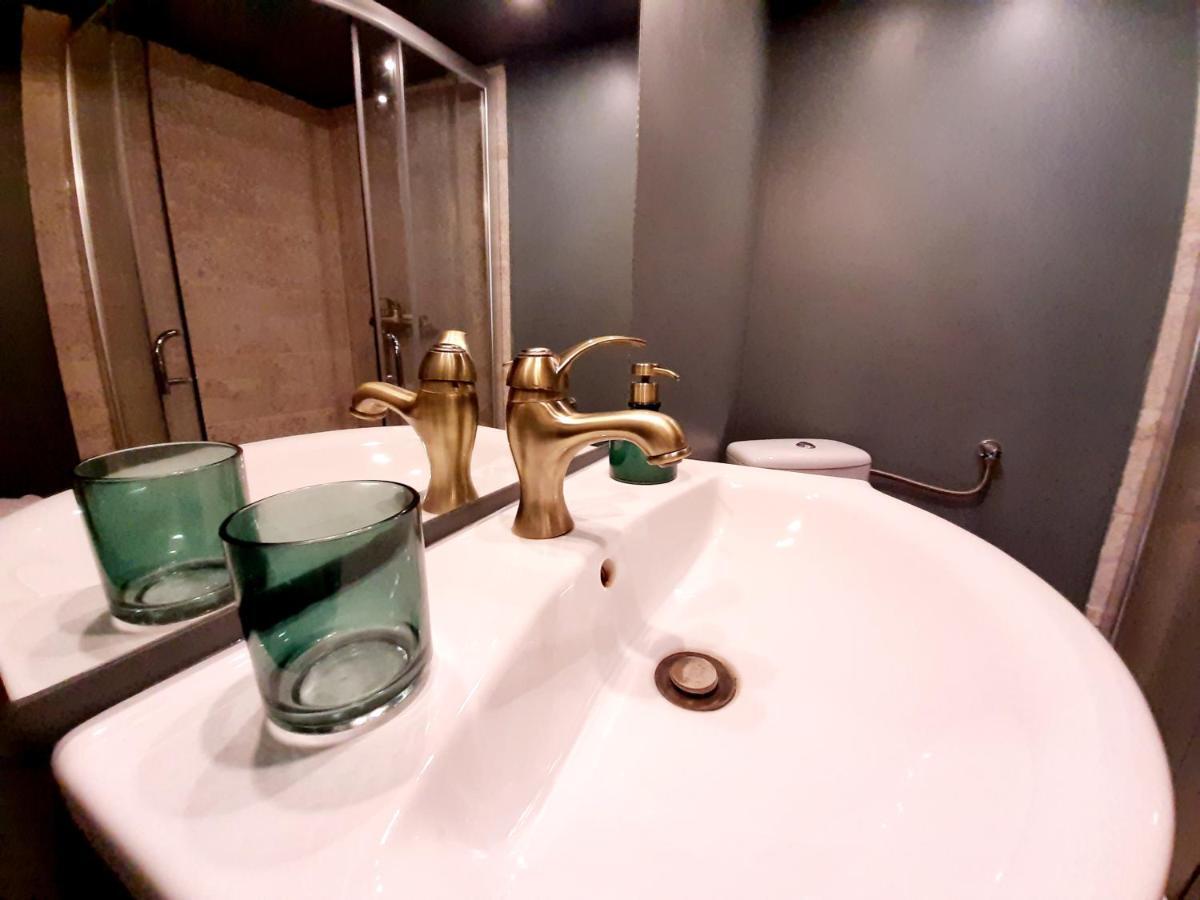 Central Loft Apartment Brasov Bagian luar foto